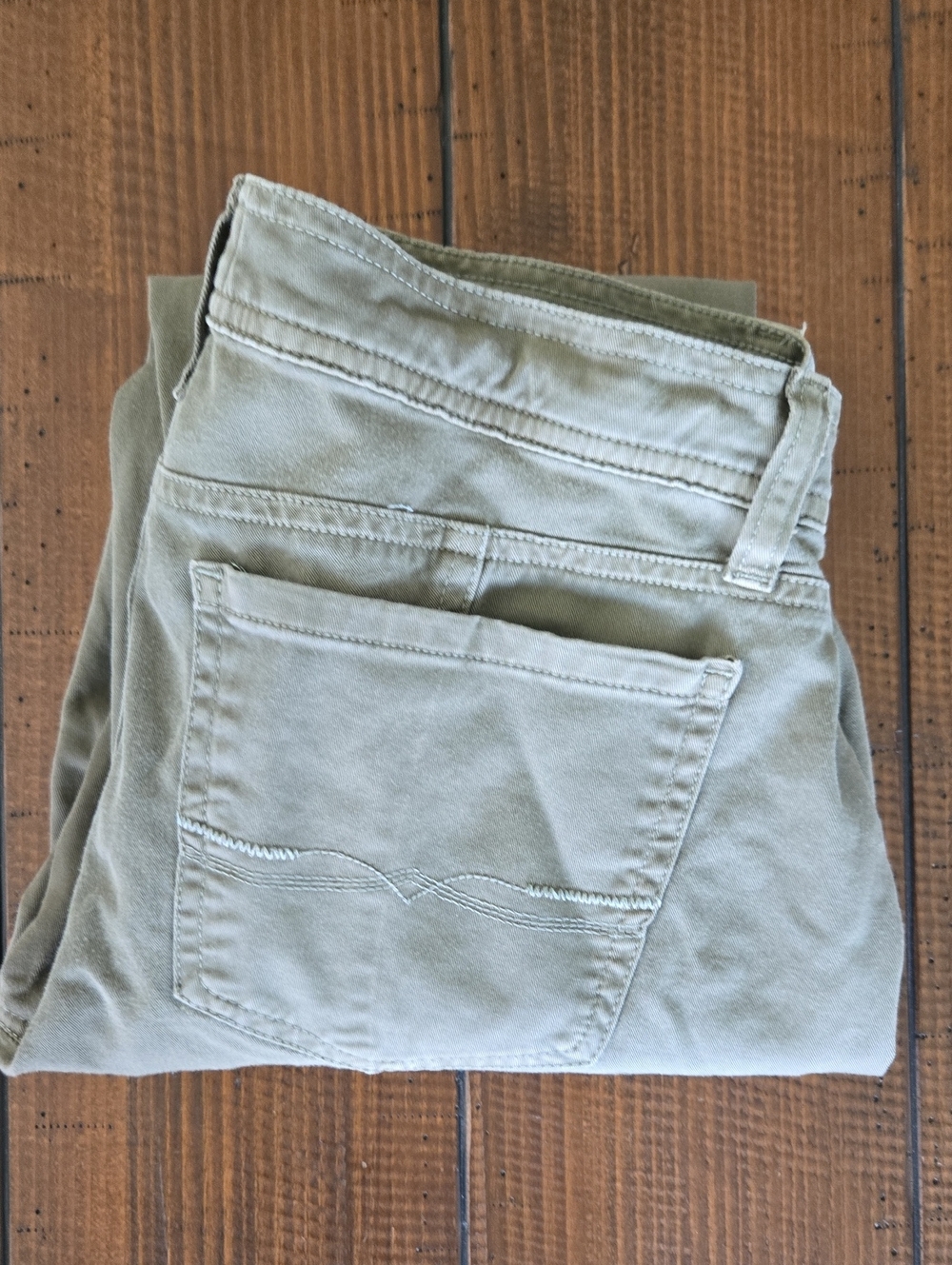 Lucky Brand Women's Army Green Chino Pants